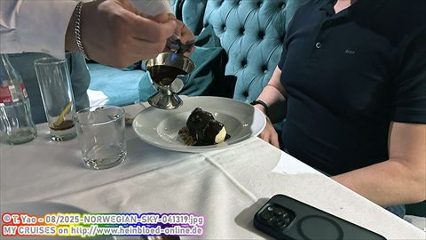 2025-NORWEGIAN-SKY-041319