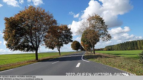 2022-QUEEN-VICTORIA-0A0206