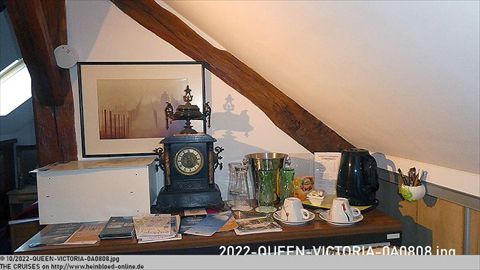 2022-QUEEN-VICTORIA-0A0808