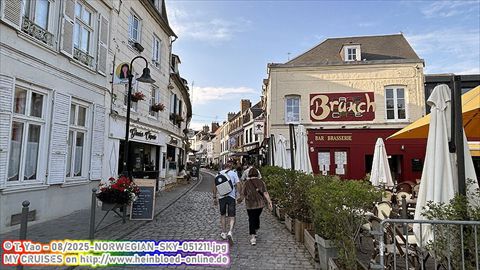 2025-NORWEGIAN-SKY-051211