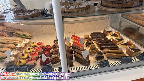 2025-NORWEGIAN-SKY-060903