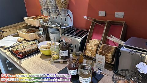 2025-NORWEGIAN-SKY-070102