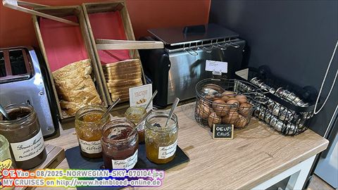 2025-NORWEGIAN-SKY-070104