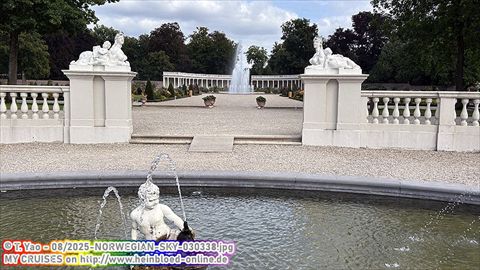 2025-NORWEGIAN-SKY-030338