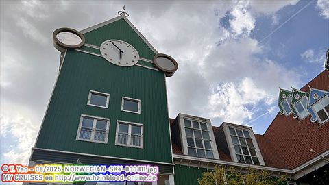 2025-NORWEGIAN-SKY-030811