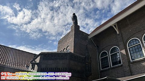 2025-NORWEGIAN-SKY-040806