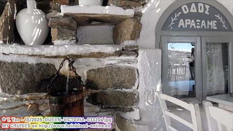 2025-QUEEN-VICTORIA-033206