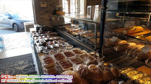 2025-QUEEN-VICTORIA-033309