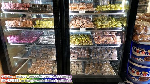 2025-QUEEN-VICTORIA-033310