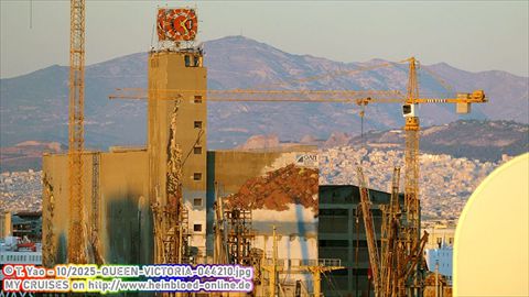 2025-QUEEN-VICTORIA-044210