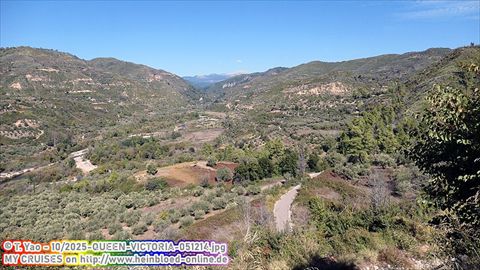 2025-QUEEN-VICTORIA-051214