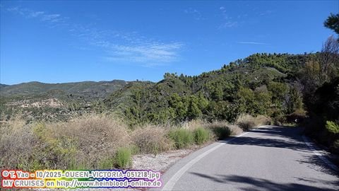 2025-QUEEN-VICTORIA-051218