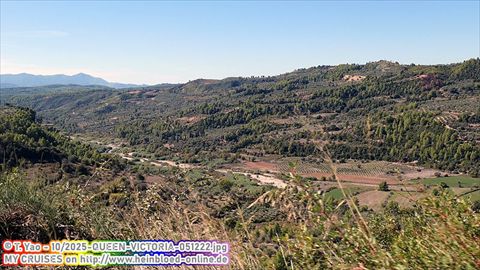 2025-QUEEN-VICTORIA-051222