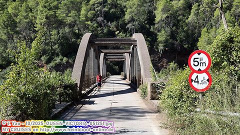 2025-QUEEN-VICTORIA-051251