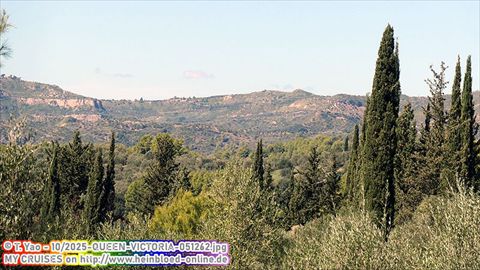 2025-QUEEN-VICTORIA-051262