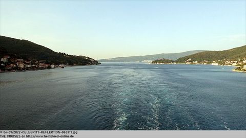 2022-CELEBRITY-REFLECTION-060317