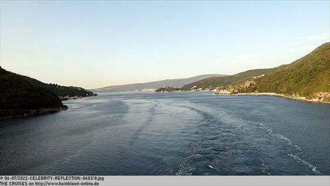 2022-CELEBRITY-REFLECTION-060318
