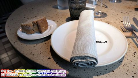 2025-QUEEN-VICTORIA-082313