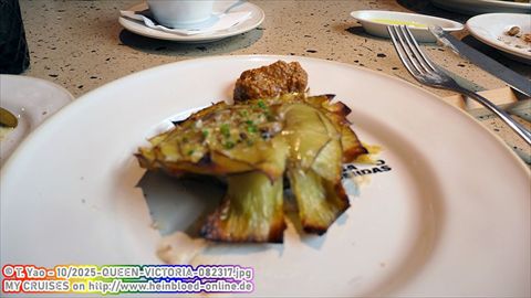 2025-QUEEN-VICTORIA-082317