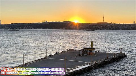 2025-QUEEN-VICTORIA-010217