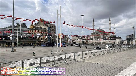 2025-QUEEN-VICTORIA-0A2103