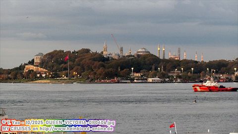 2025-QUEEN-VICTORIA-0B0406