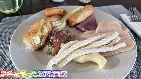 2025-QUEEN-VICTORIA-0B1122