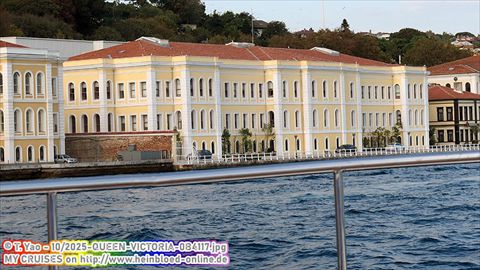 2025-QUEEN-VICTORIA-0B4117