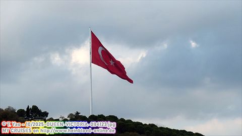 2025-QUEEN-VICTORIA-0B4123