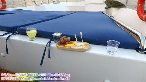 2025-QUEEN-VICTORIA-0B4124