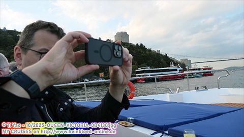 2025-QUEEN-VICTORIA-0B4130