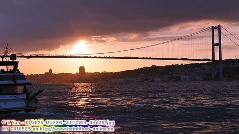 2025-QUEEN-VICTORIA-0B4210