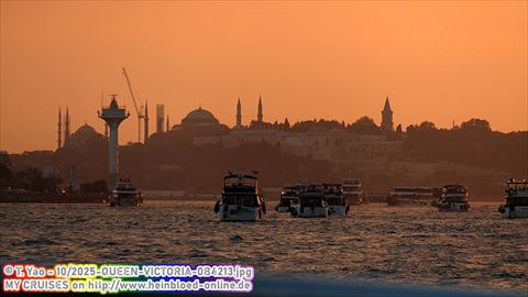 2025-QUEEN-VICTORIA-0B4213