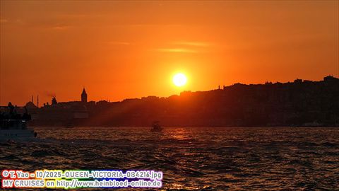 2025-QUEEN-VICTORIA-0B4216