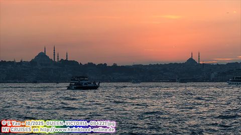 2025-QUEEN-VICTORIA-0B4221