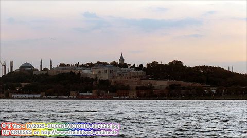 2025-QUEEN-VICTORIA-0B4225