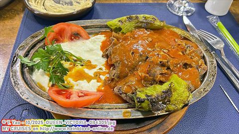 2025-QUEEN-VICTORIA-0B4305