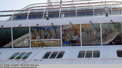 2022-CELEBRITY-REFLECTION-082616