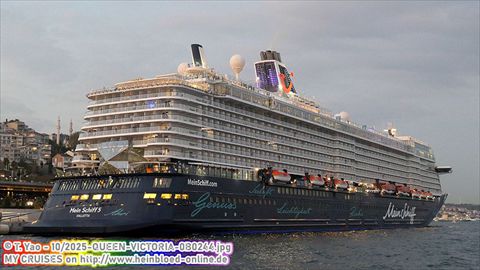 2025-QUEEN-VICTORIA-0B0244