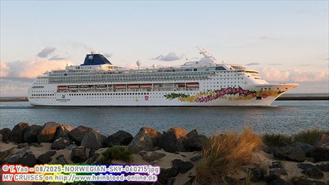 2025-NORWEGIAN-SKY-040215