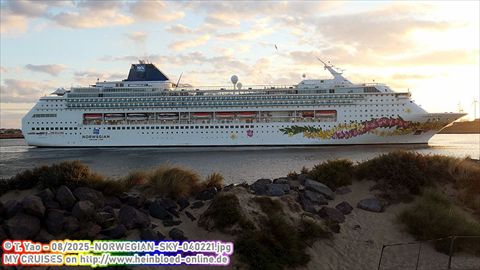 2025-NORWEGIAN-SKY-040221