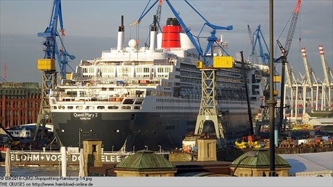2016-QM2-Shipspotting-Hamburg-14