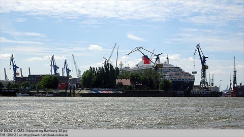 2016-QM2-Shipspotting-Hamburg-38