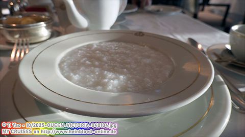 2025-QUEEN-VICTORIA-040104