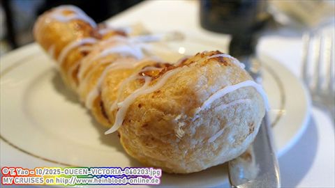 2025-QUEEN-VICTORIA-060203