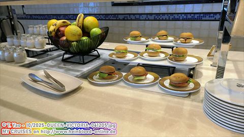 2025-QUEEN-VICTORIA-061205