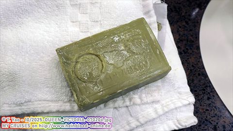 2025-QUEEN-VICTORIA-070204