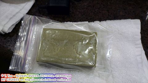 2025-QUEEN-VICTORIA-070205